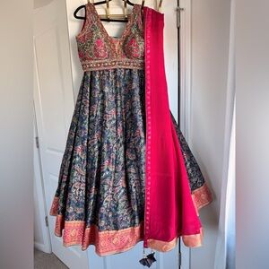 Elegant Navy Blue & Pink Multicolor Lengha Set
